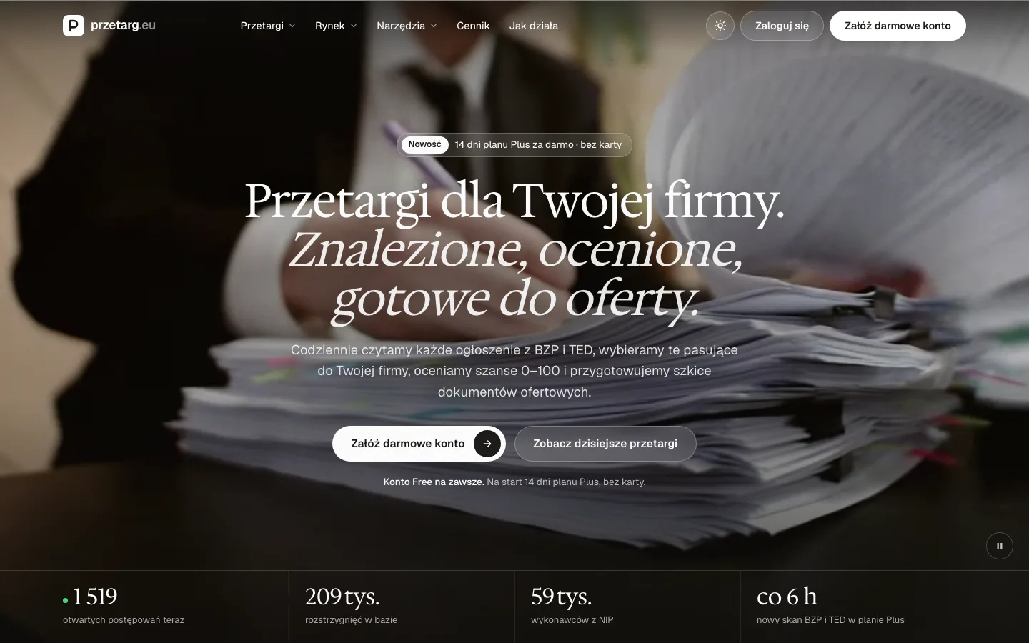przetarg.eu: strona główna z liczbą otwartych postępowań i rozstrzygnięć